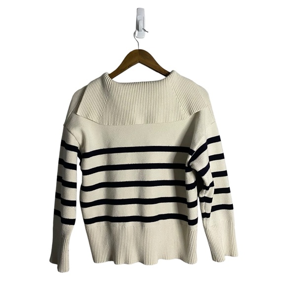 Zara Women's Cream/Navy Striped Sweater - Picture 6 of 8